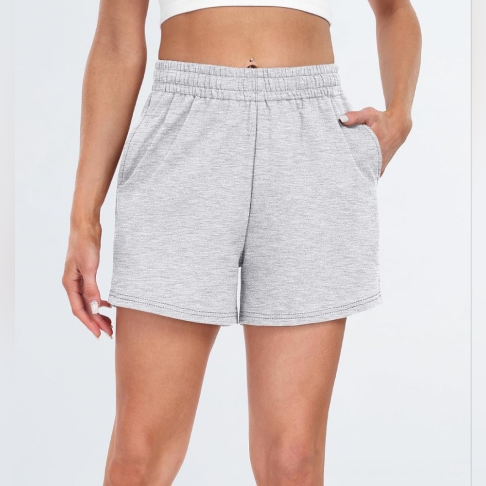 NWOT Automet Womens Gray Sweat Shorts